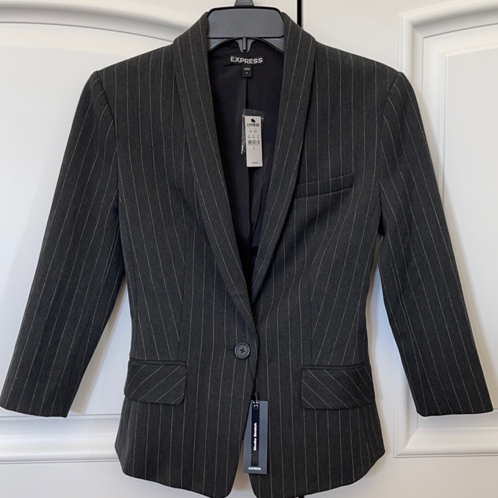 Express Womens Blazer Suit Jacket XS NWT Pinstripe